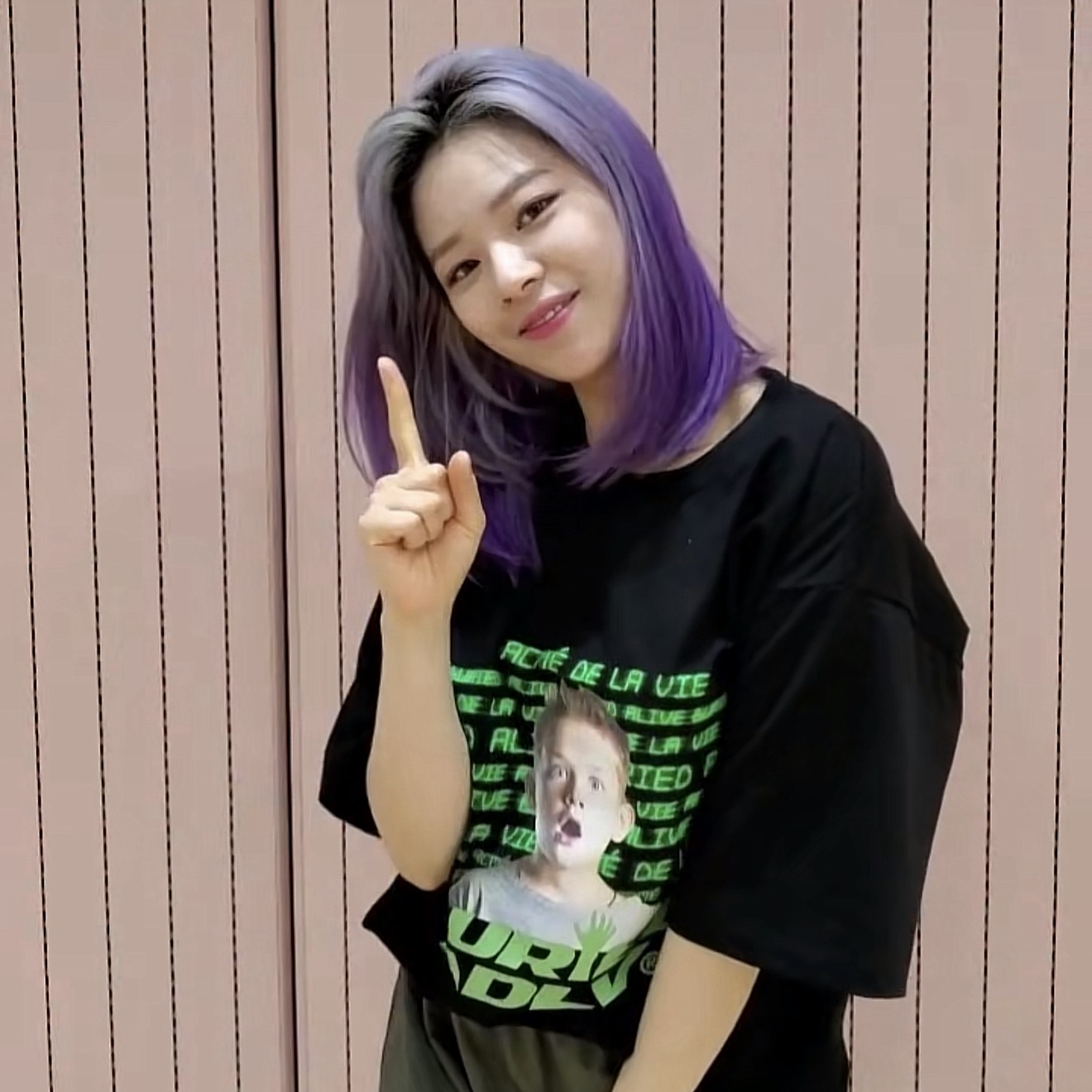 定延 (TWICE)的最新照片