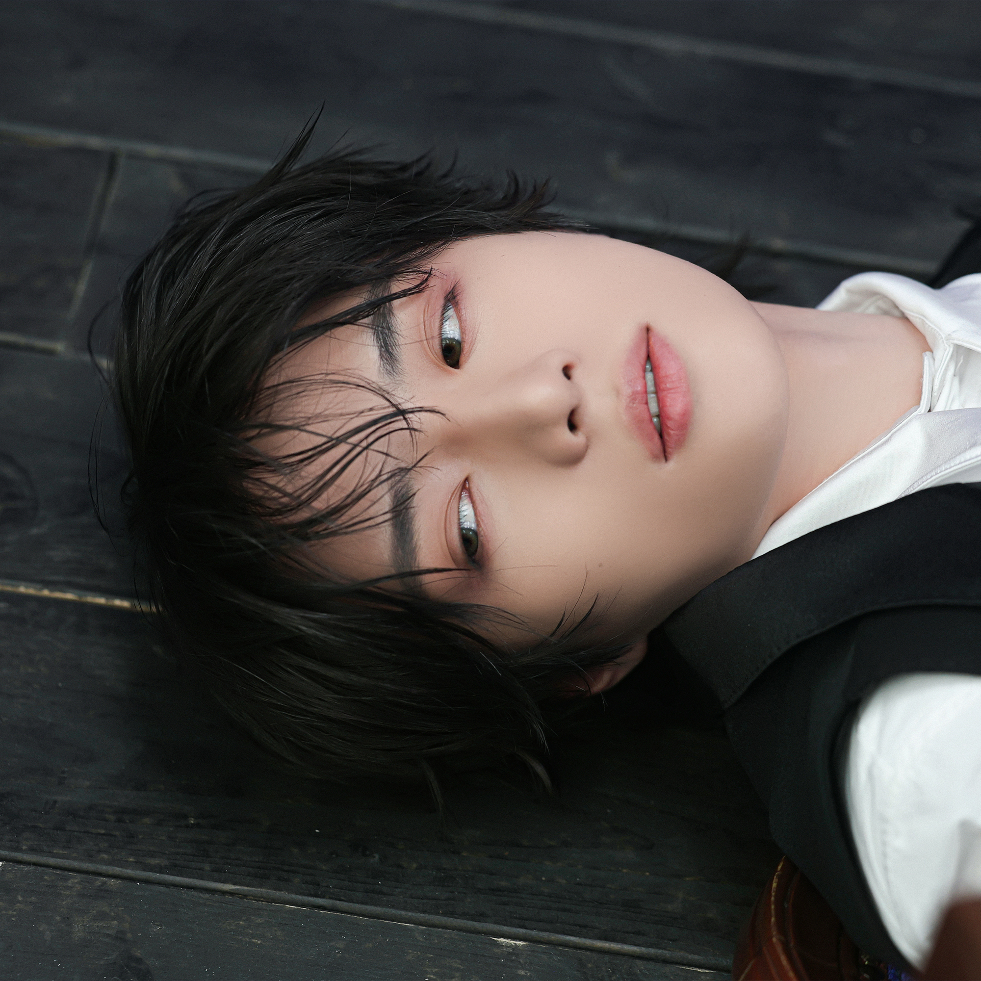 투모로우바이투게더의 비하인드 컷