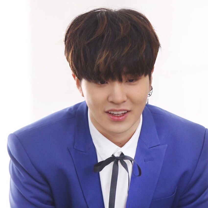 A moment captured by Youngjae (GOT7)'s fan