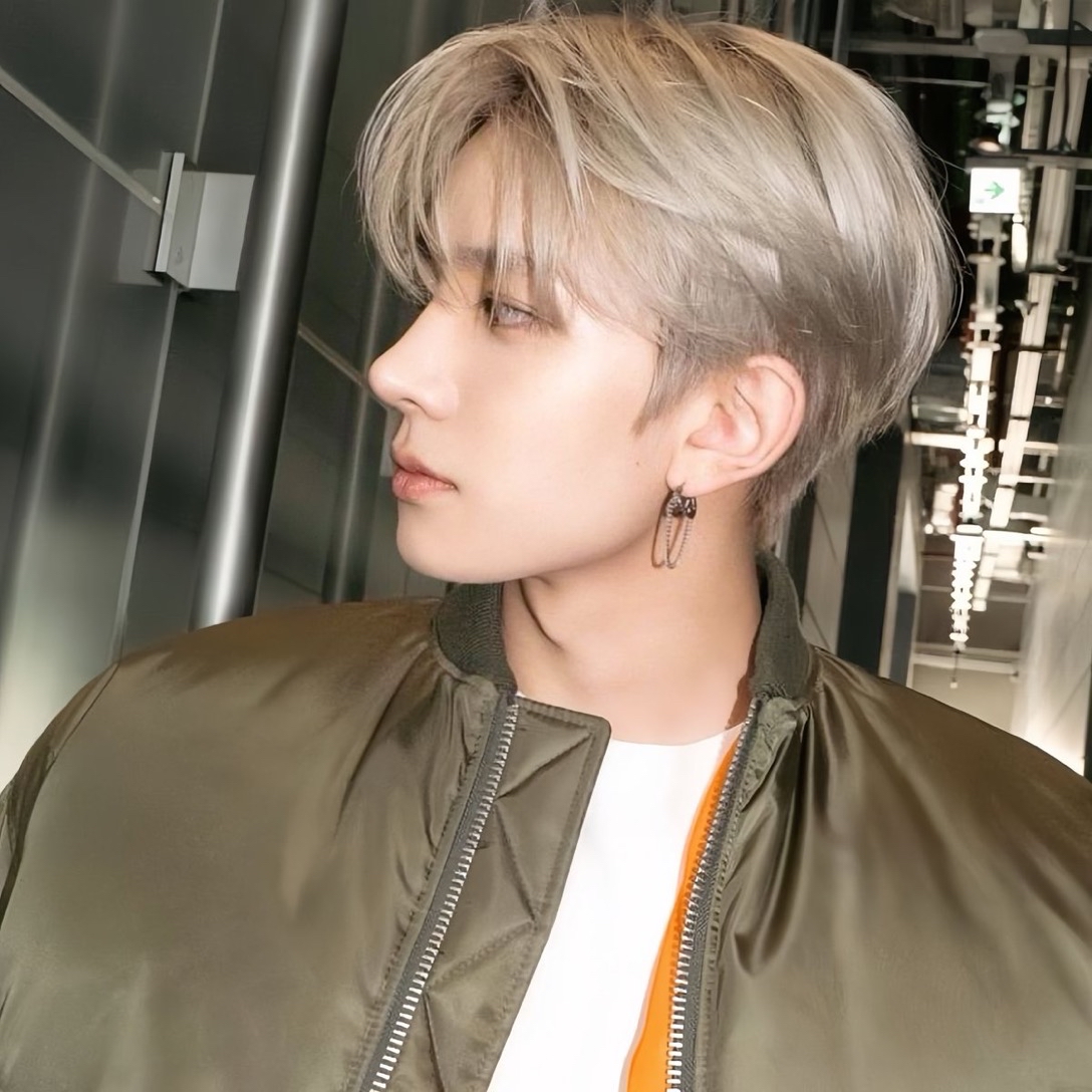 A moment captured by Evan's fan