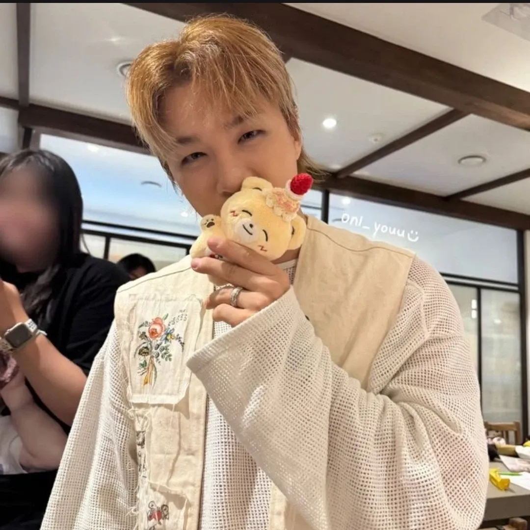 Latest photo of Taeyang (BIGBANG)