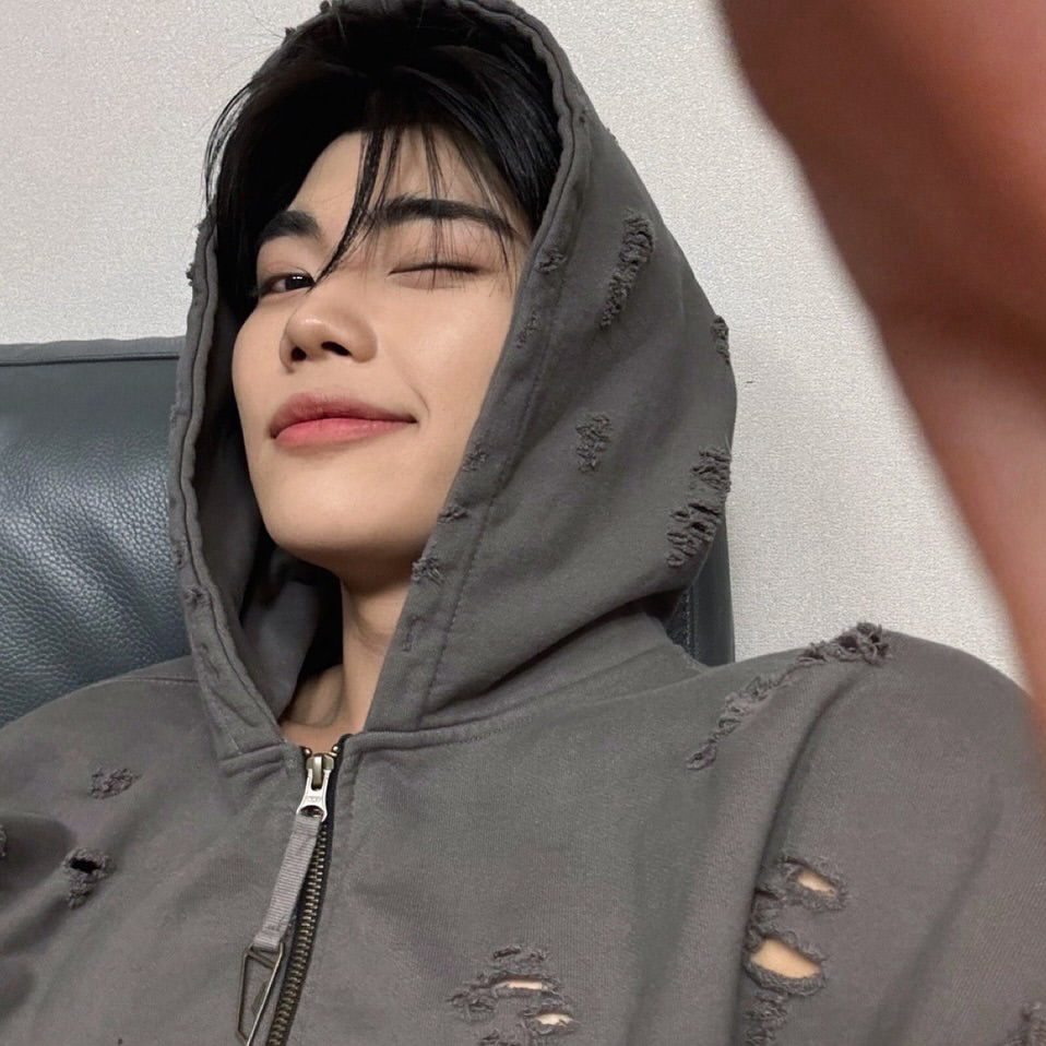 Recent activity shot of Park Gunwook (ZEROBASEONE)