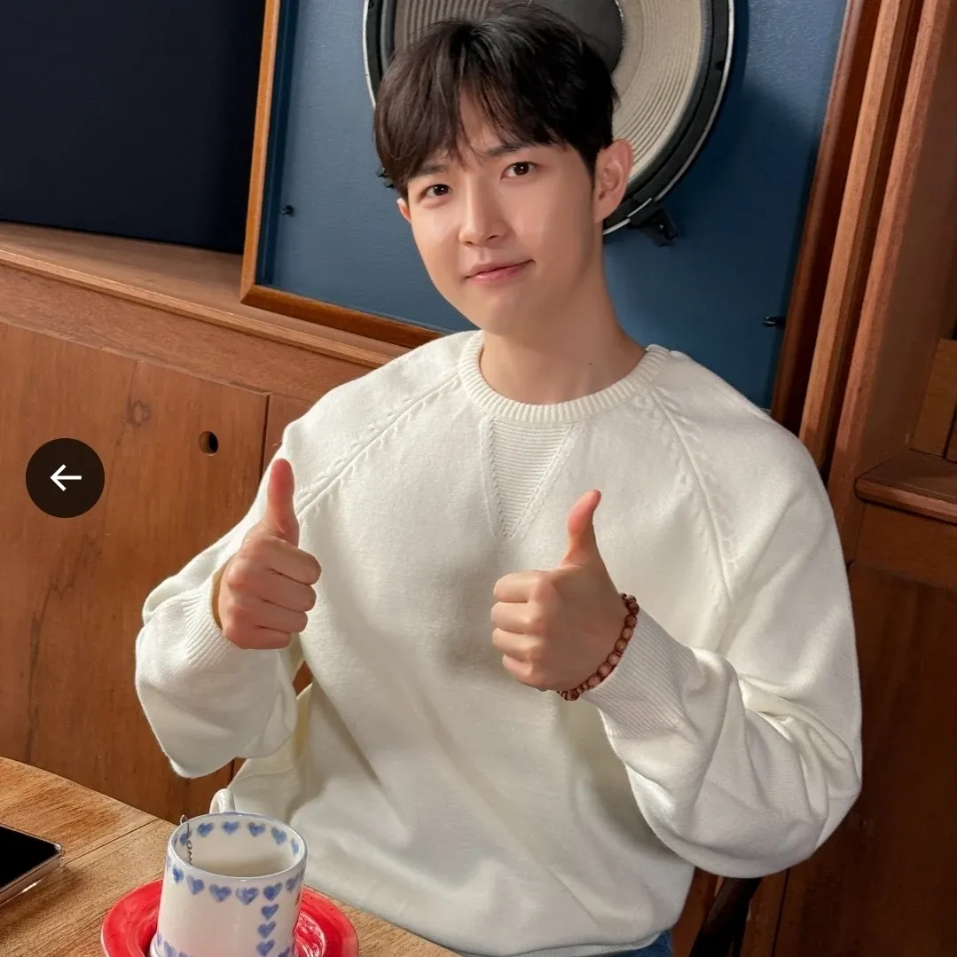 金在奐粉絲拍下的瞬間