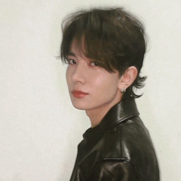 희승 (ENHYPEN) 최근 활동샷