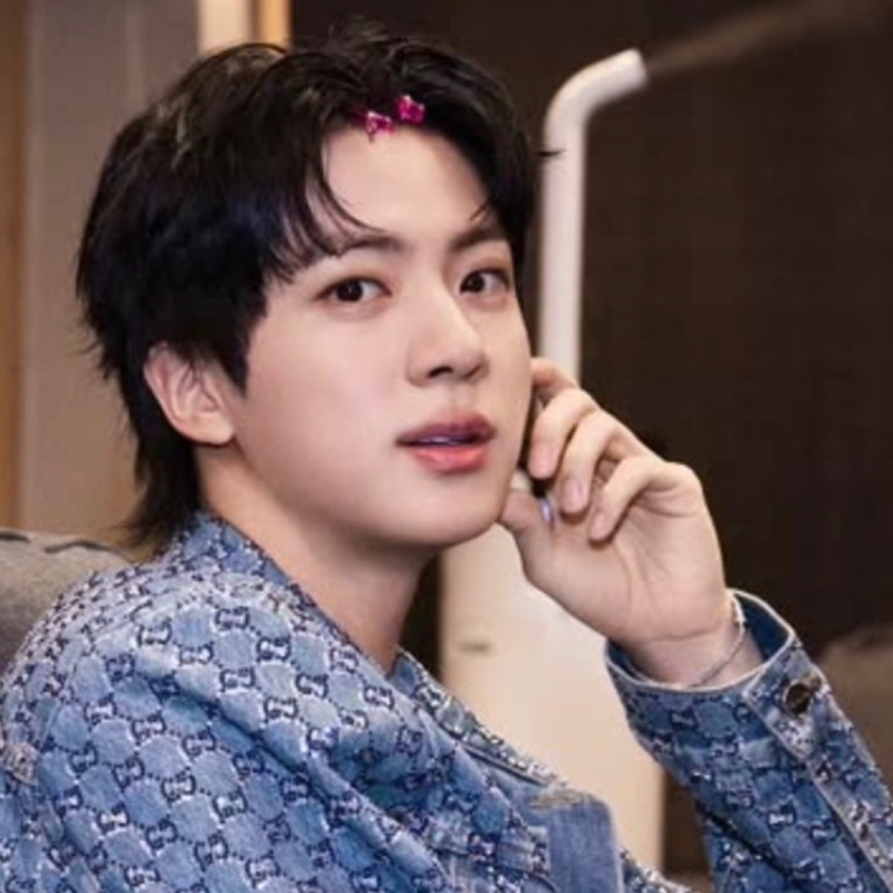 진 (방탄소년단)의 최신 사진