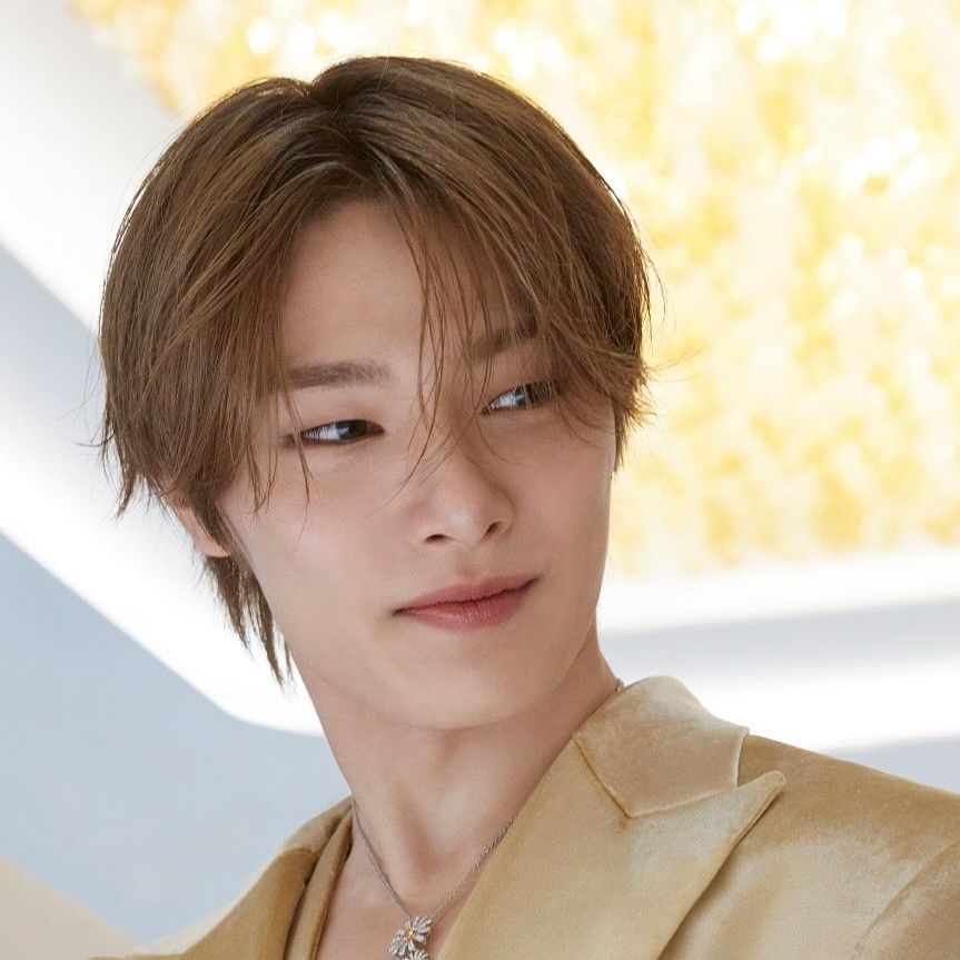 Behind-the-scenes cut of I.N (Stray Kids)