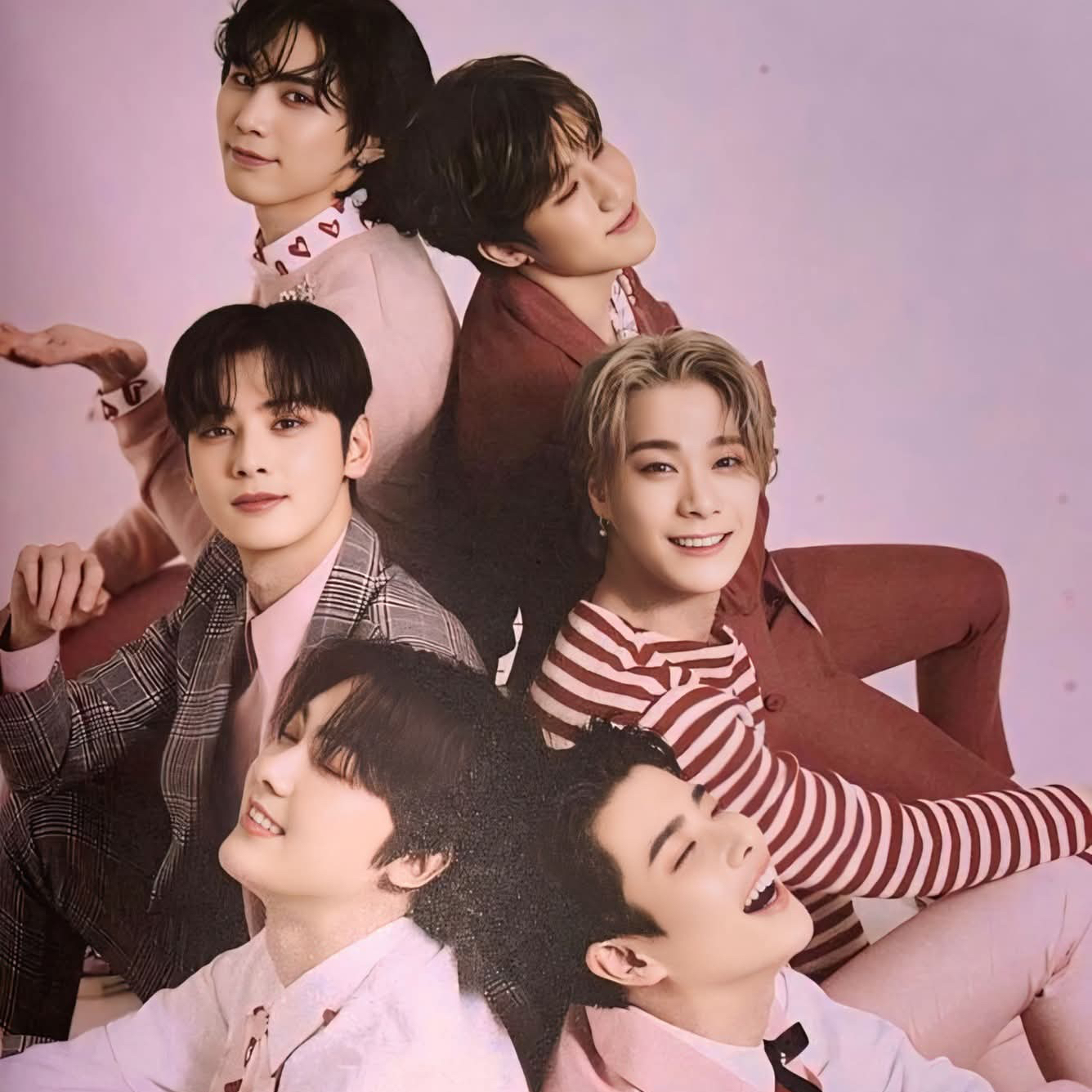 아스트로의 비하인드 컷