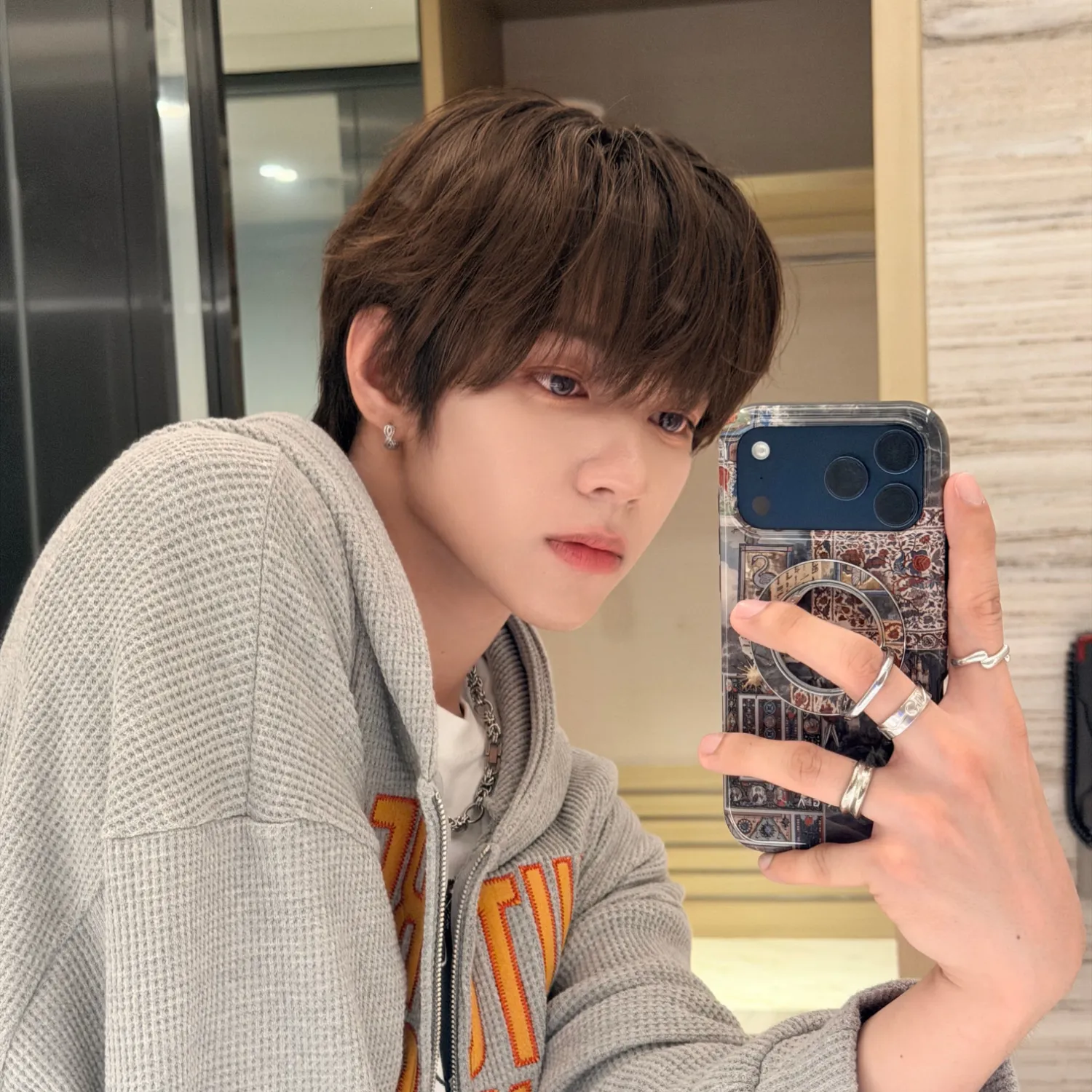 ジェイエル (AHOF)の最近の活動写真