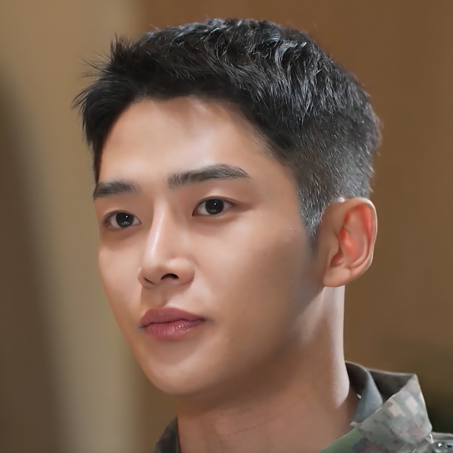 路云的最新照片