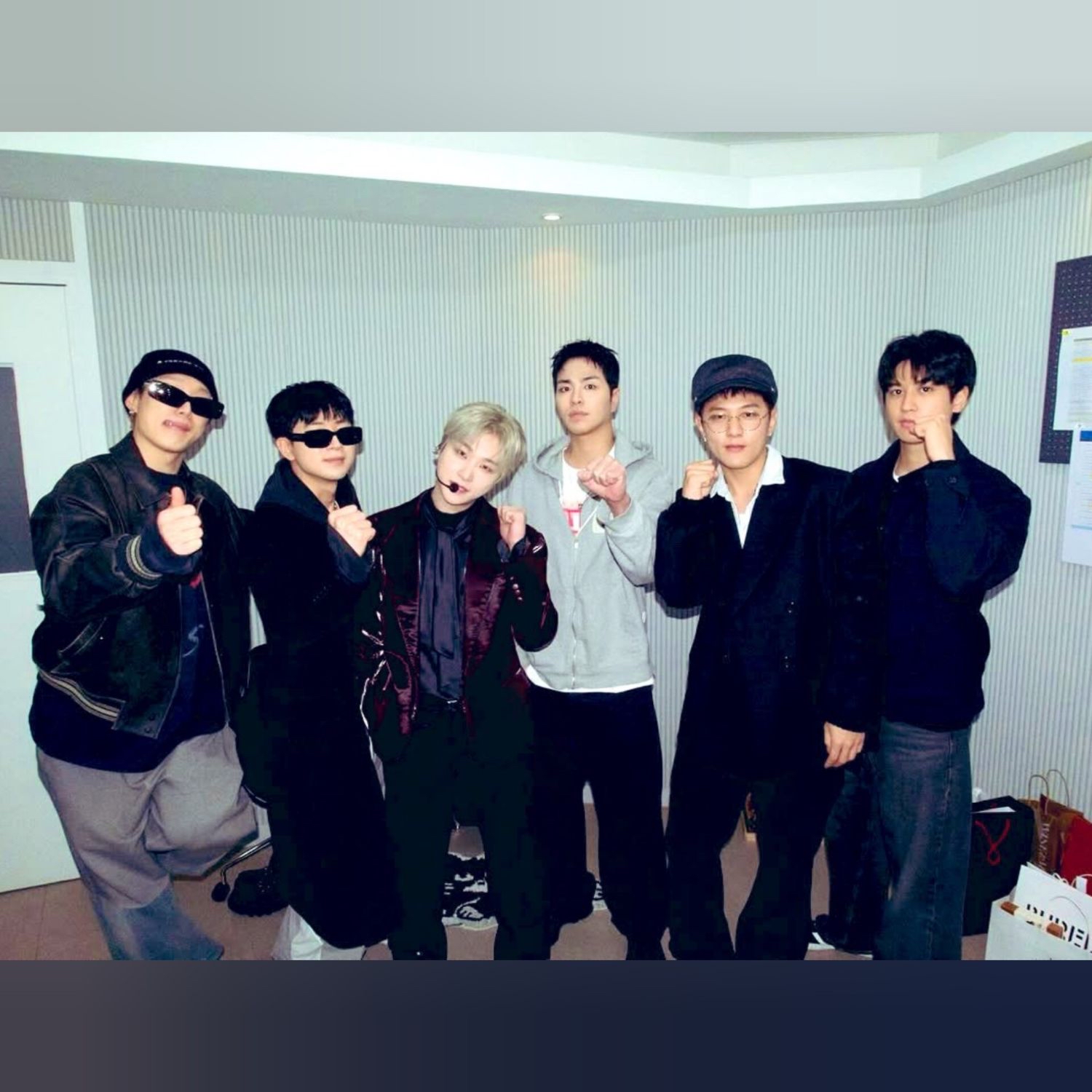 iKON의 최신 사진