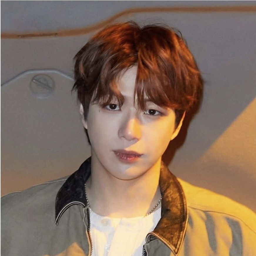 강다니엘 최근 활동샷