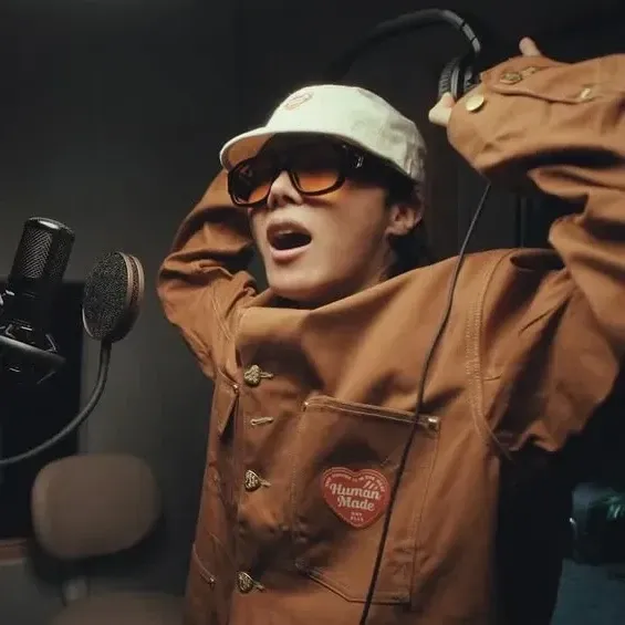 J-hope (防彈少年團)的最新照片