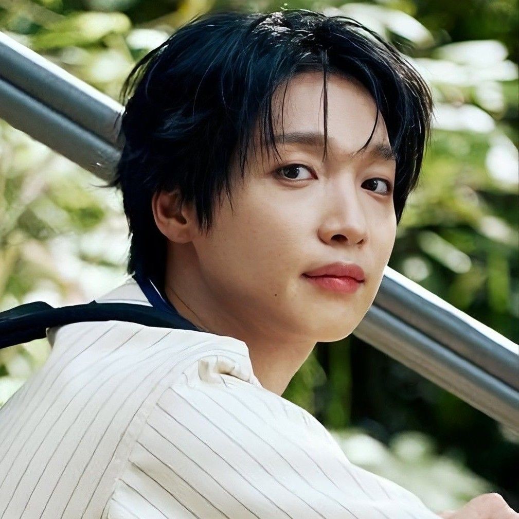 A moment captured by Jeong Sewoon's fan