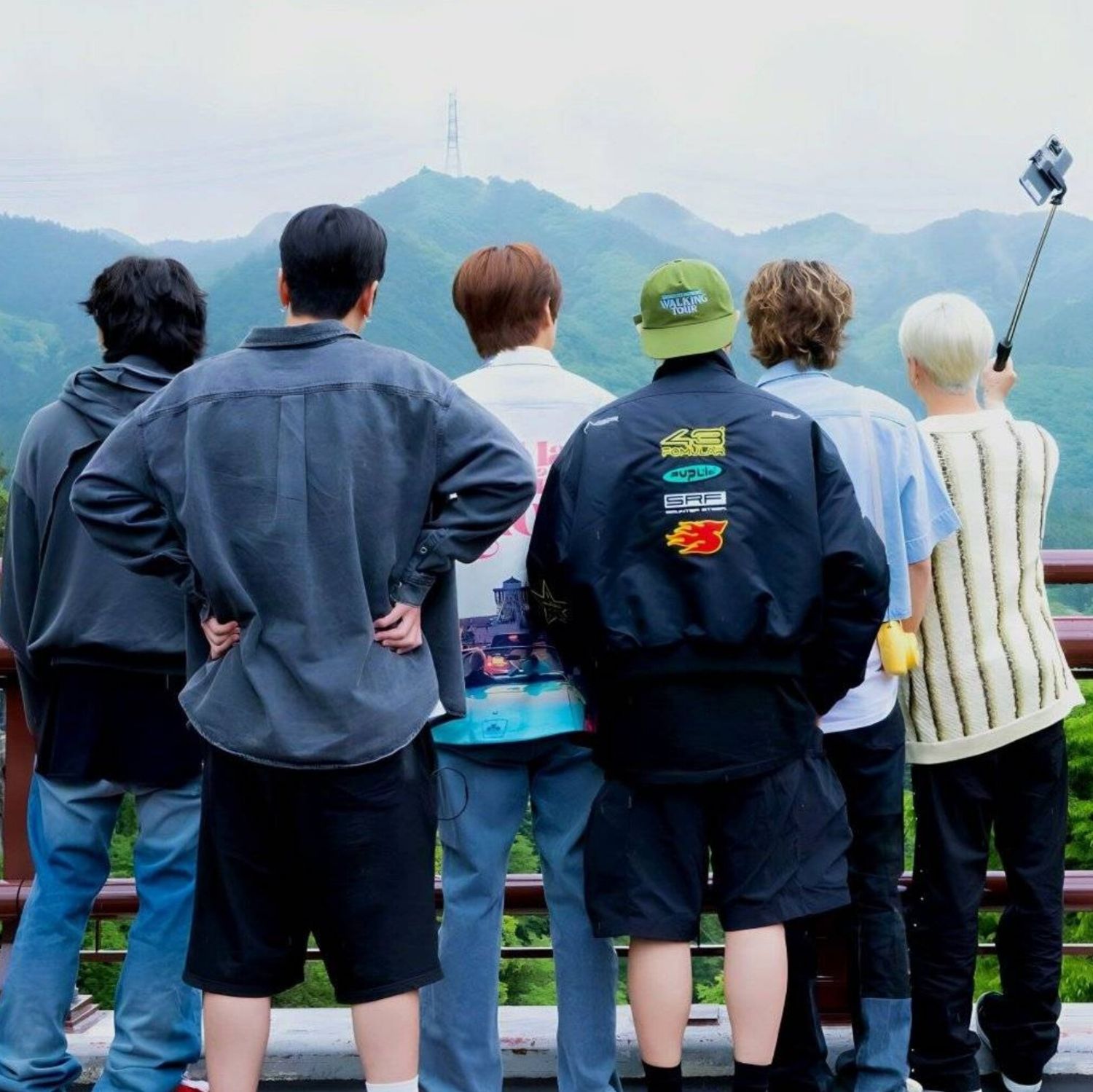 Potret di balik layar iKON