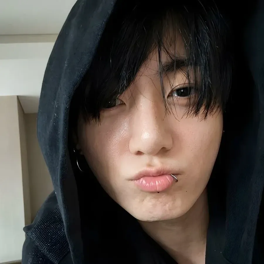 Recent activity shot of Jungkook (BTS)