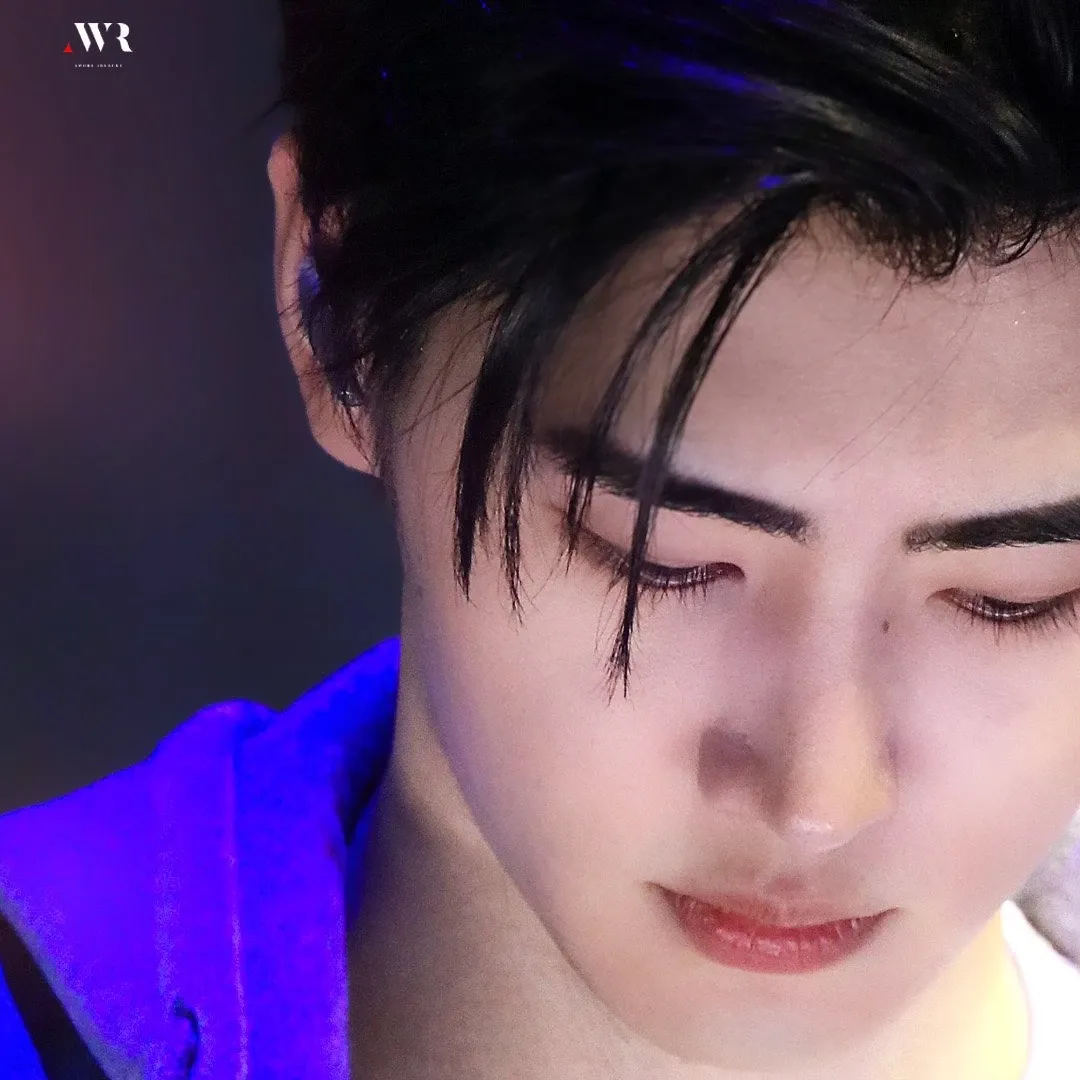 Foto terbaru Sunghoon (ENHYPEN)