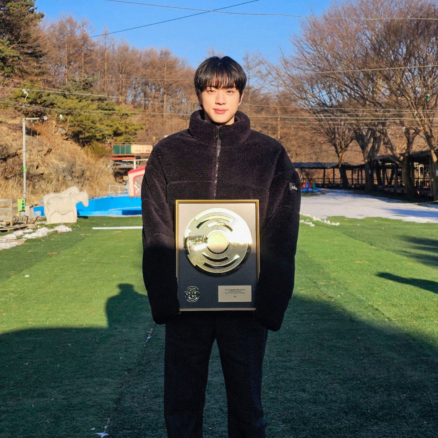 진 (방탄소년단) 최근 활동샷