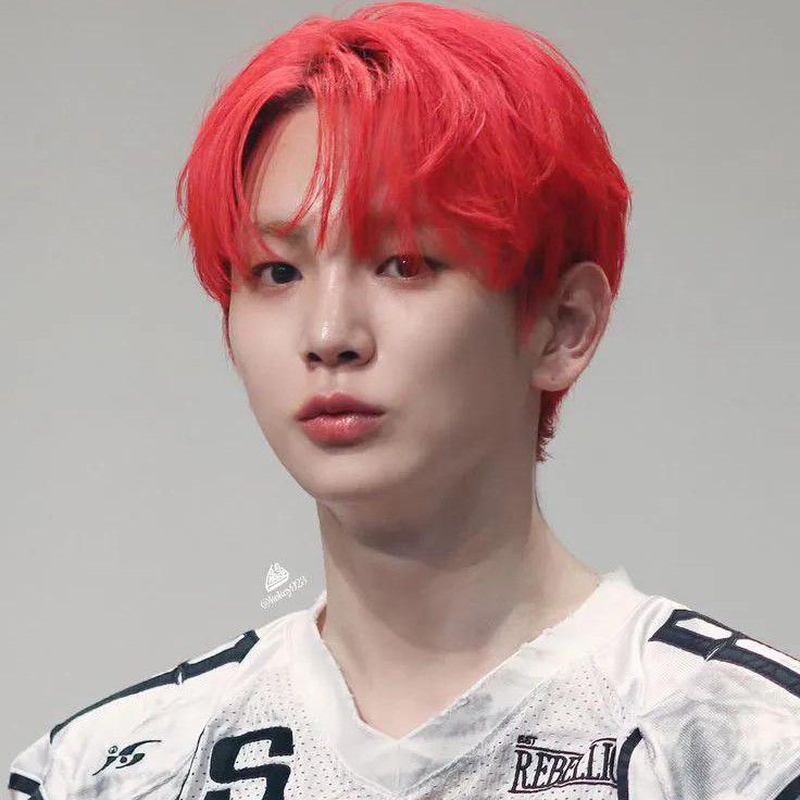 Foto aktivitas terbaru Key (SHINee)