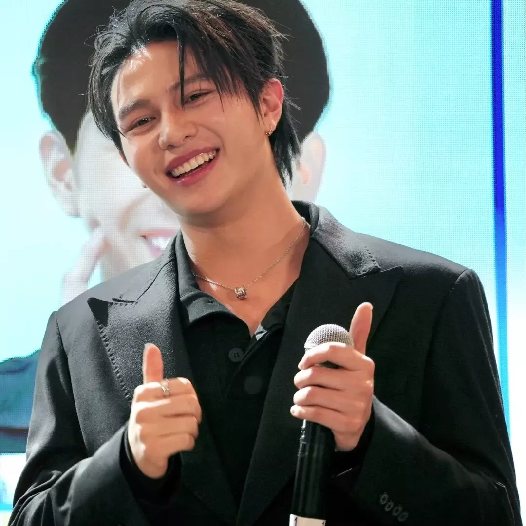 Latest photo of William (LYKN)