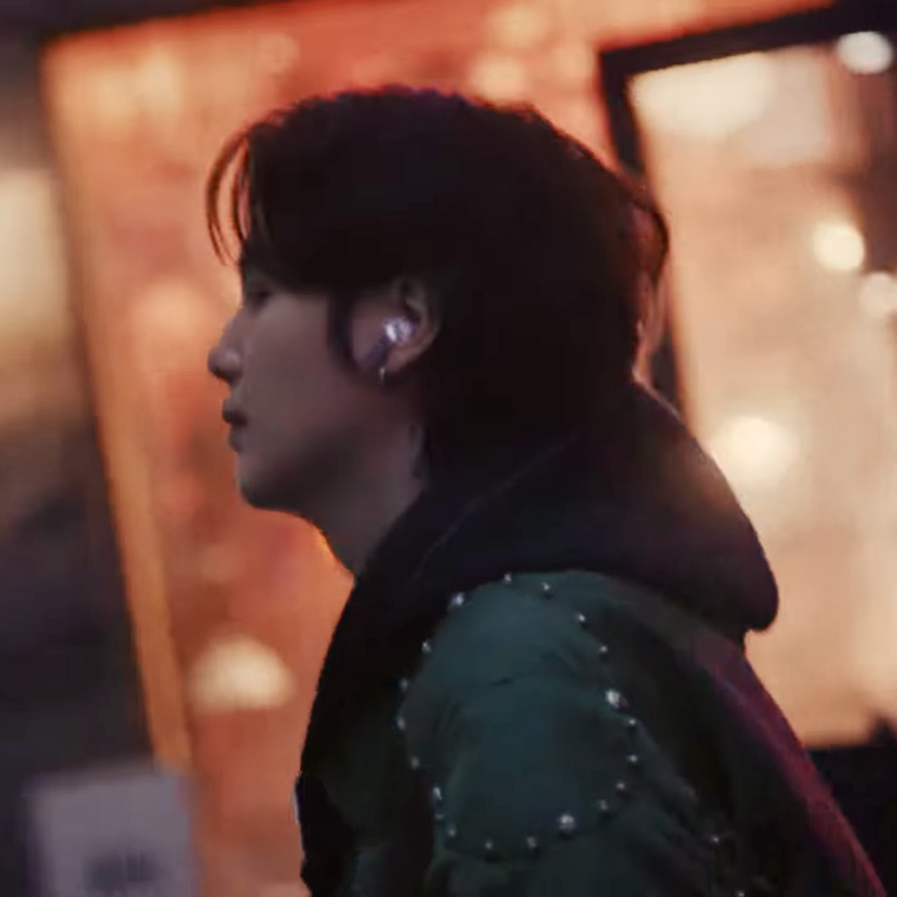 Latest photo of SUGA (BTS)