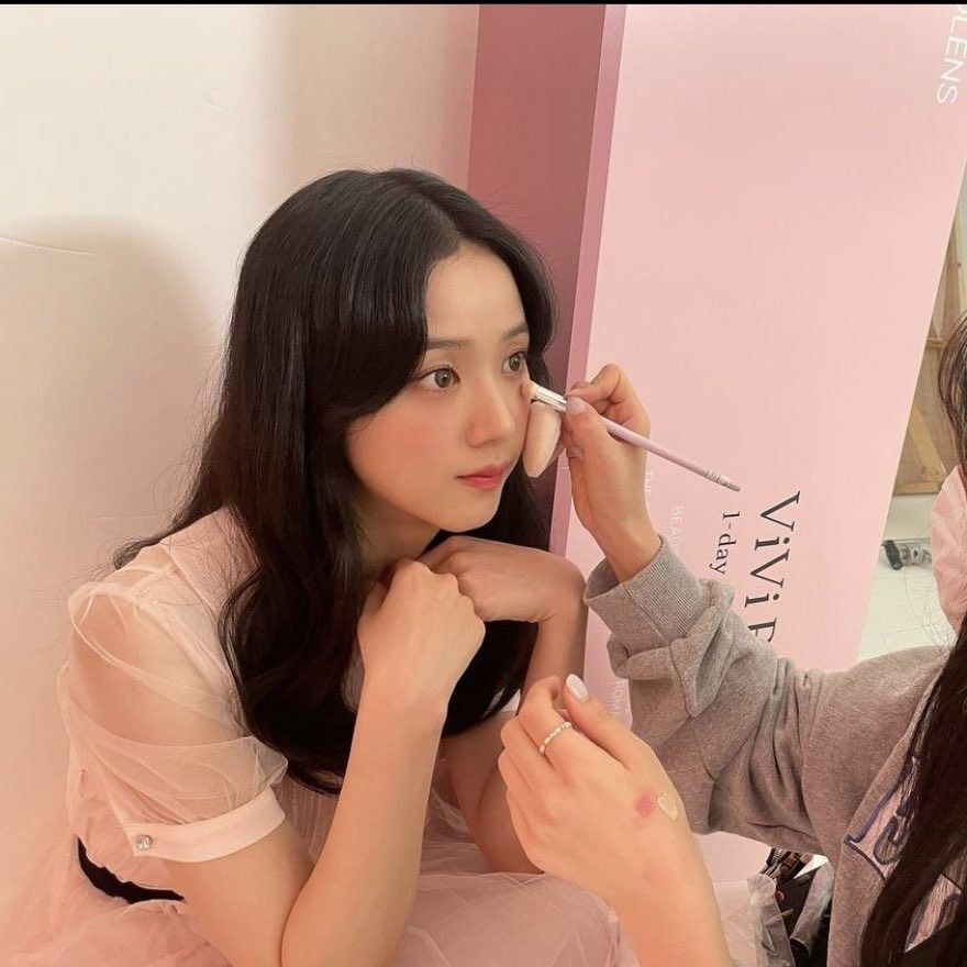 Foto terbaru Jisoo (BLACKPINK)