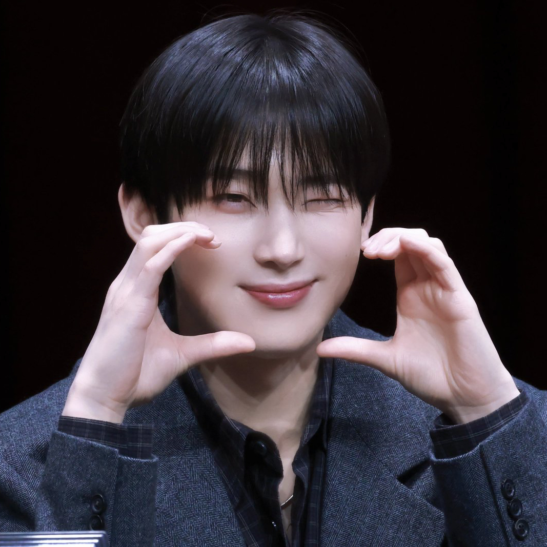 선우 (ENHYPEN) 최근 활동샷