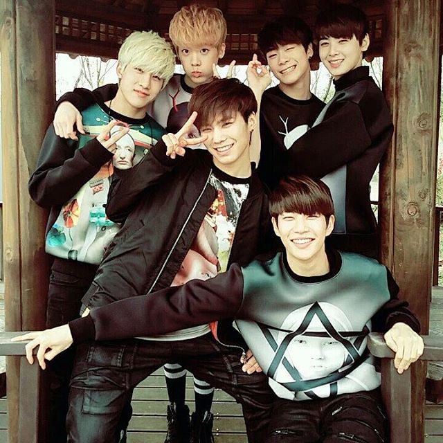 Foto aktivitas terbaru ASTRO