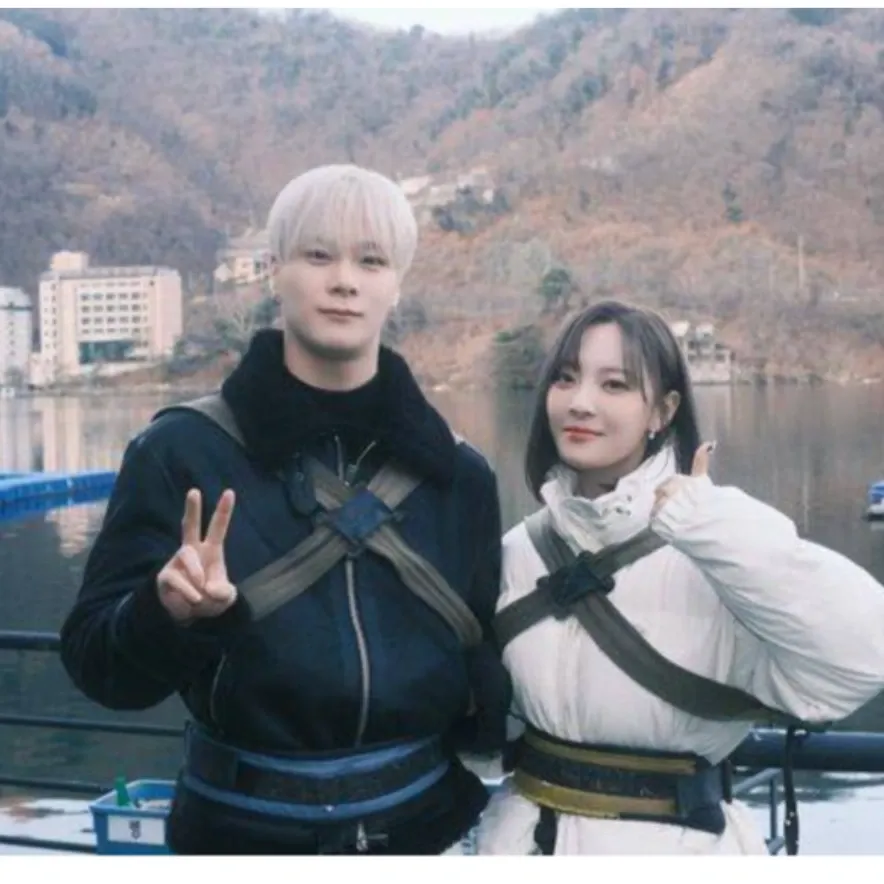 A moment captured by Moonbin (ASTRO)'s fan