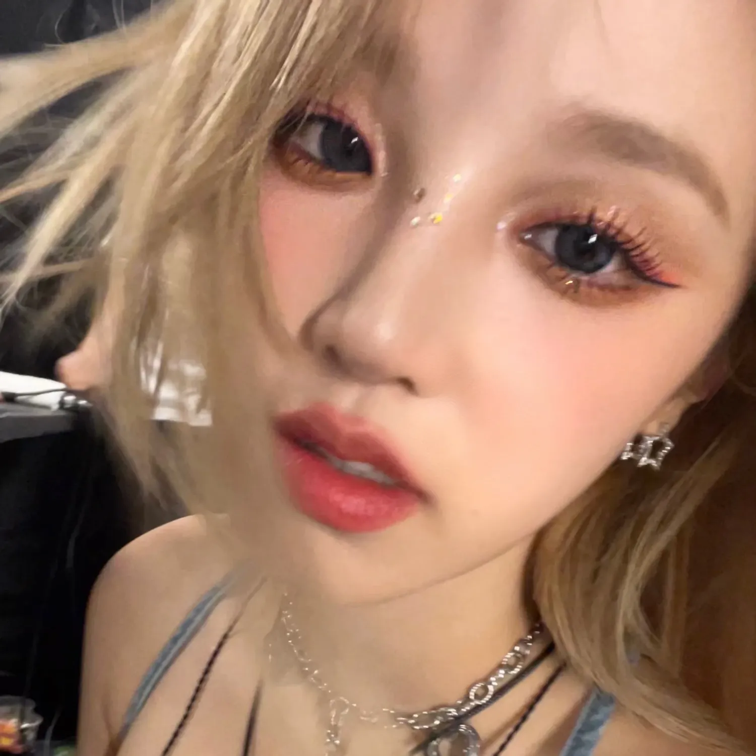 우기 (아이들)의 최신 사진