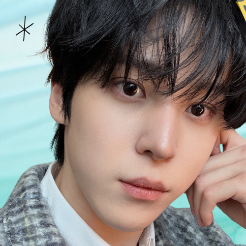 Behind-the-scenes cut of Yunho (ATEEZ)