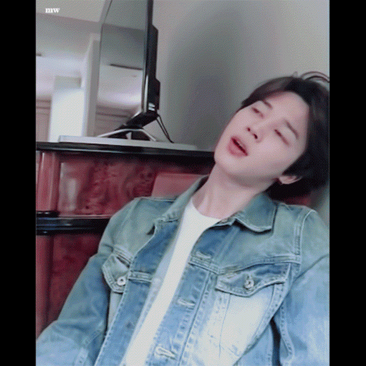 지민 (방탄소년단)의 최신 사진