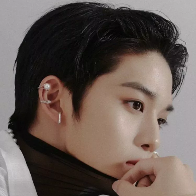 Latest photo of Bae Jinyoung