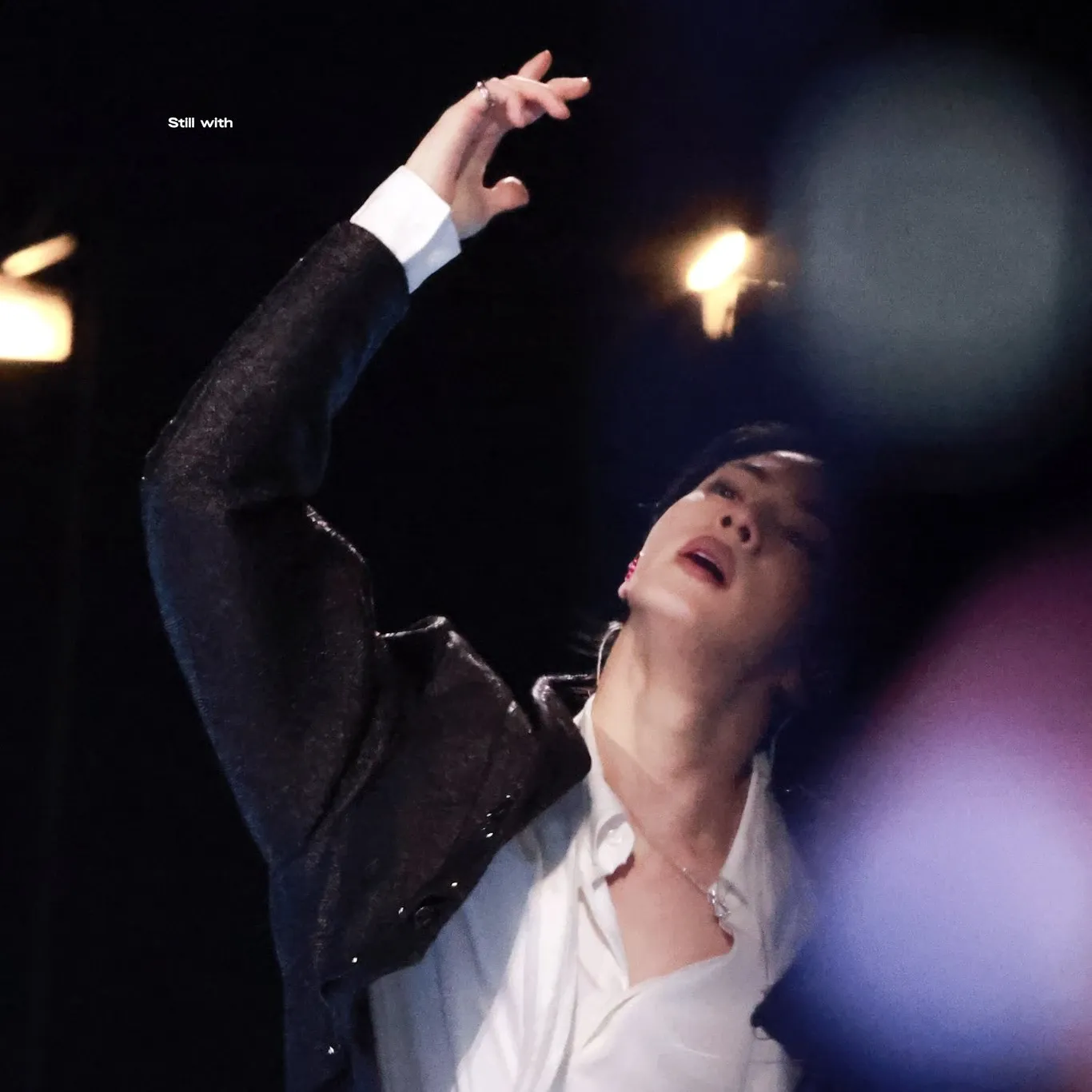 진 (방탄소년단)의 비하인드 컷