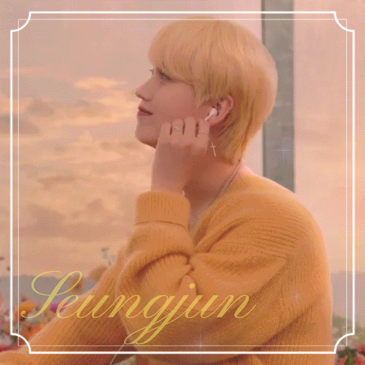 A moment captured by Seungjun (ONF)'s fan