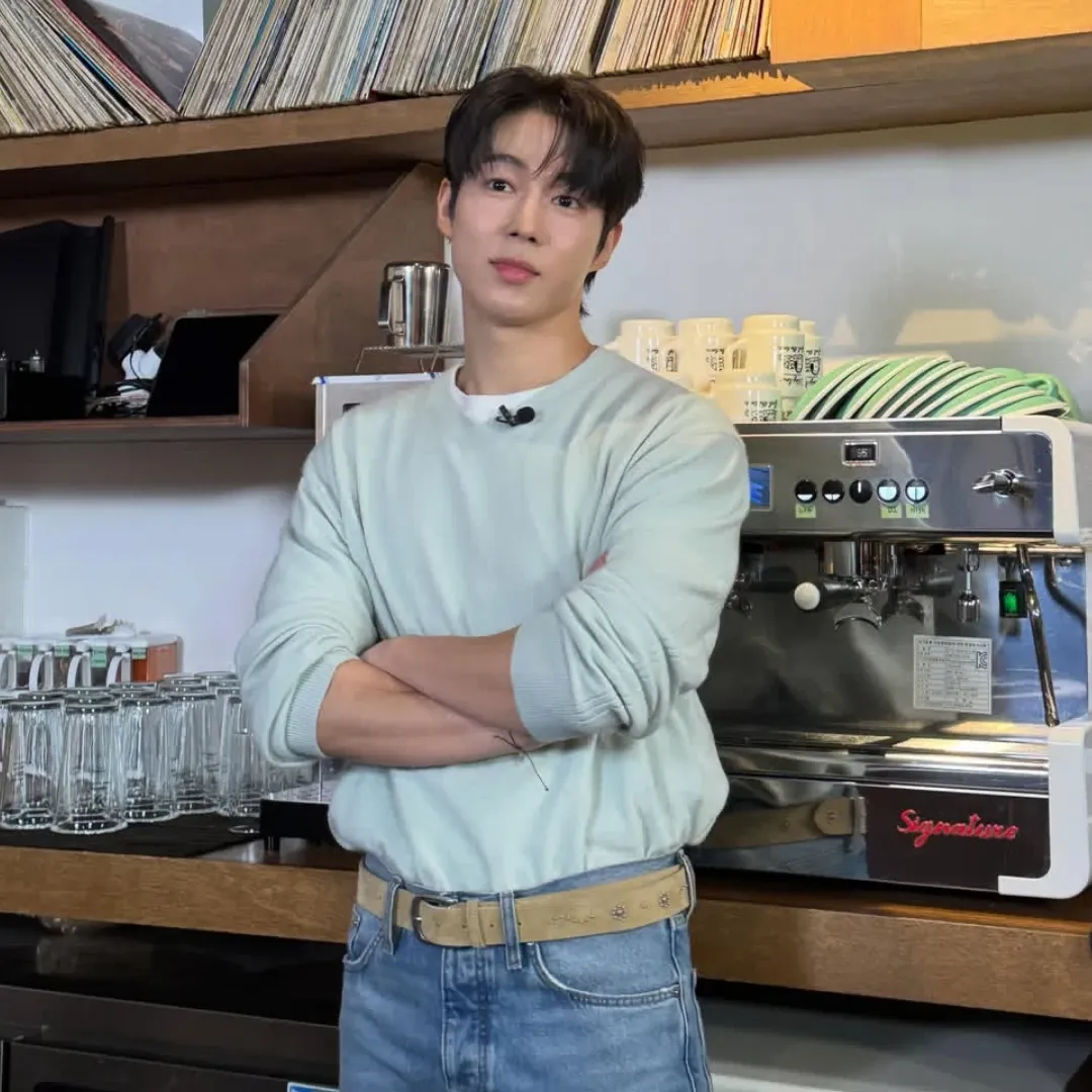 A moment captured by Dawon (SF9)'s fan