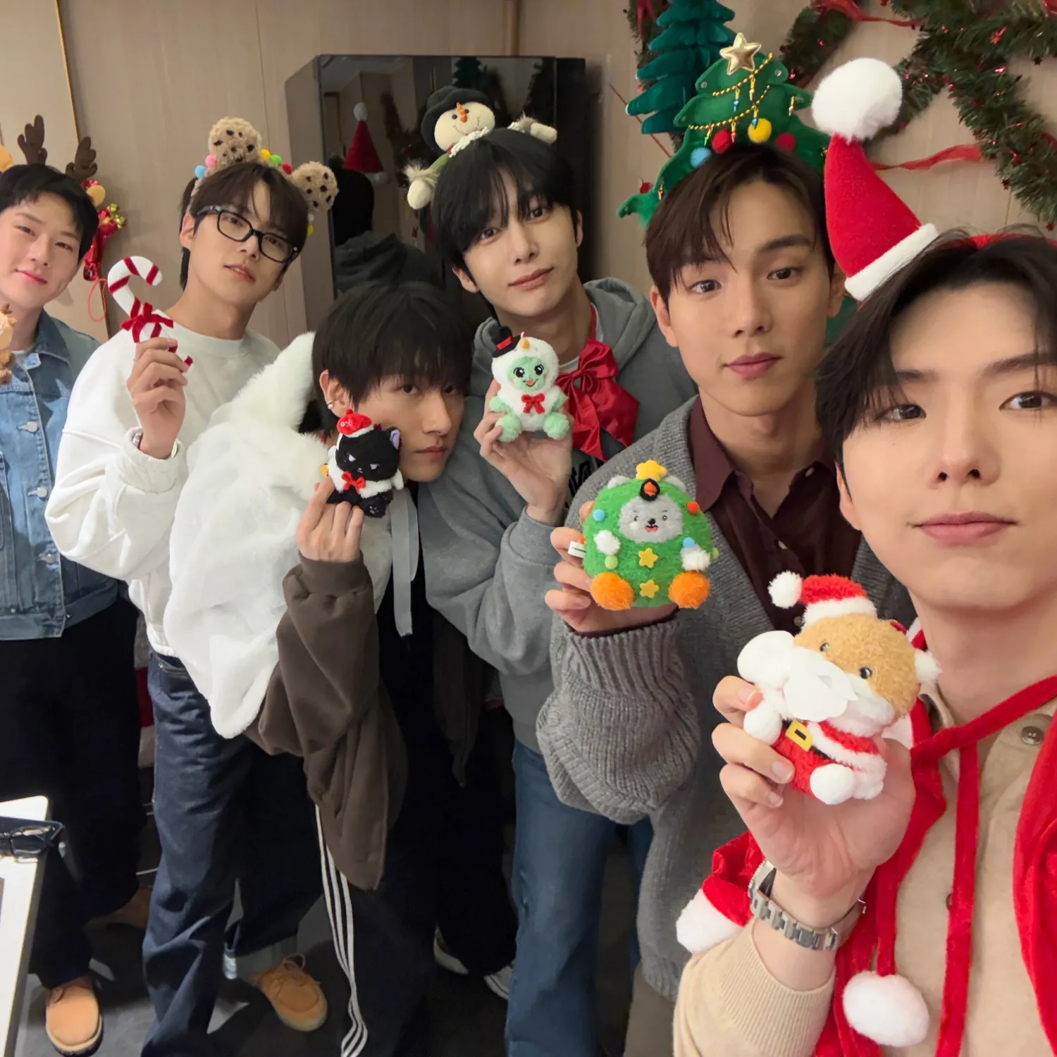 Momen yang diabadikan oleh penggemar MONSTA X