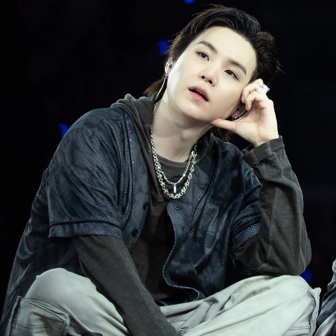 Potret di balik layar SUGA (BTS)