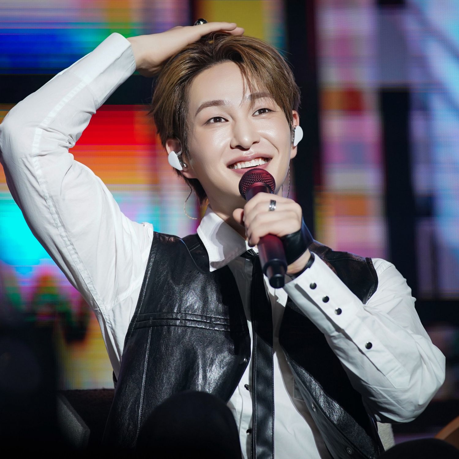 Recent activity shot of Onew (SHINee)