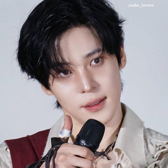 에이티즈의 비하인드 컷