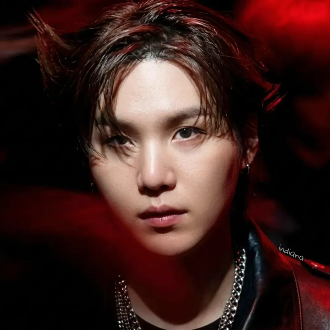 Latest photo of SUGA (BTS)
