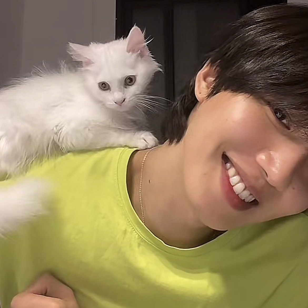 Behind-the-scenes cut of Lim Youngmin