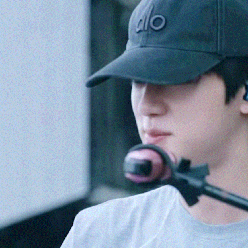 Latest photo of Jin (BTS)