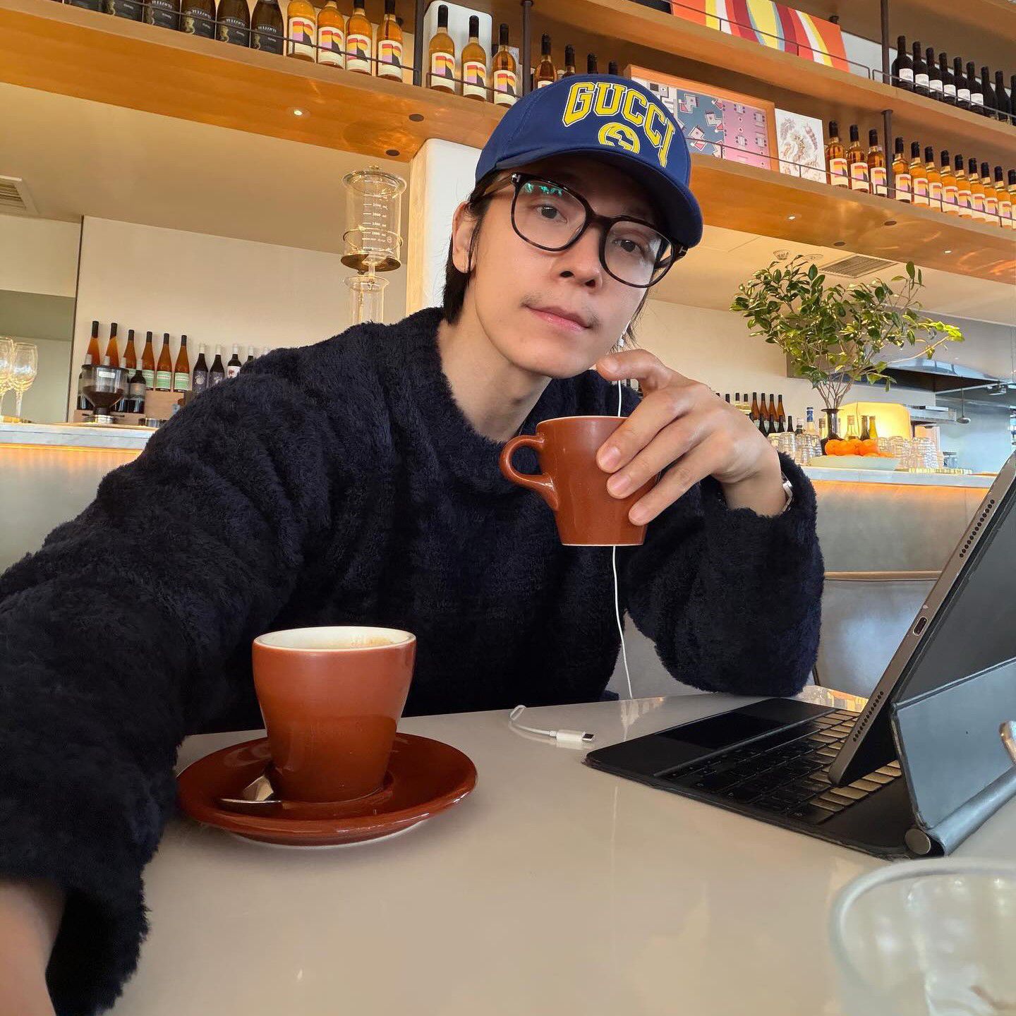 A moment captured by Donghae (Super Junior)'s fan