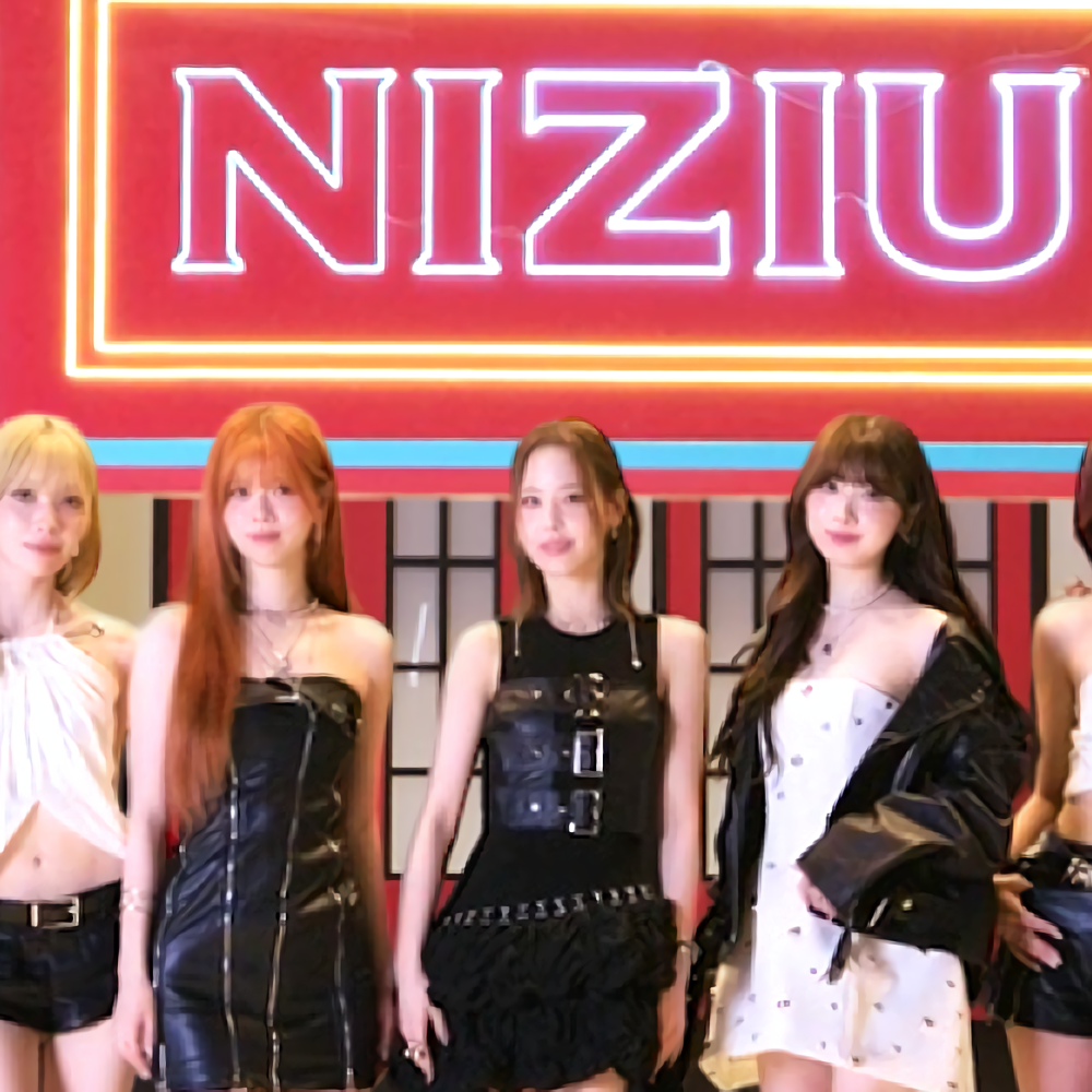 Latest photo of NiziU