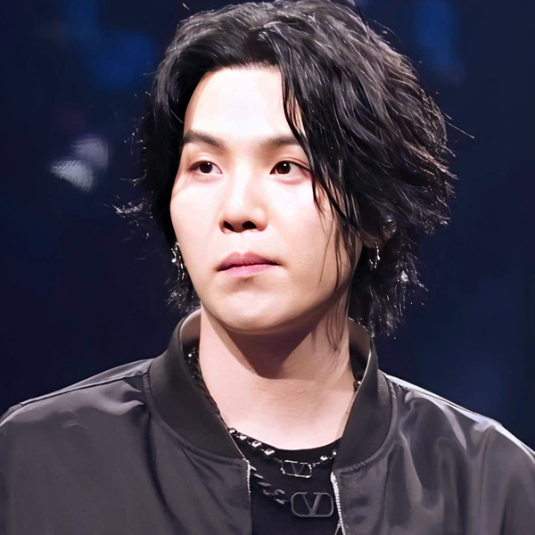 Potret di balik layar SUGA (BTS)