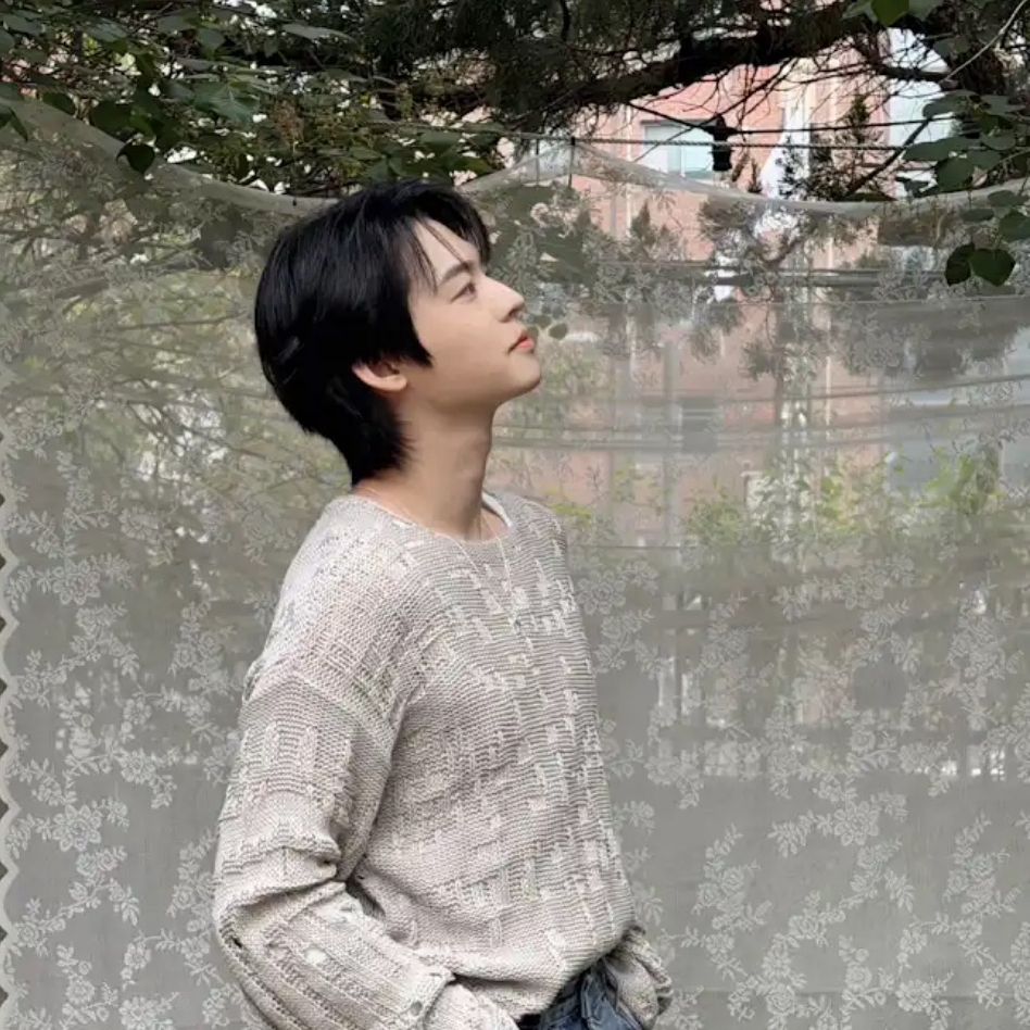 Recent activity shot of Hyojin (ONF)