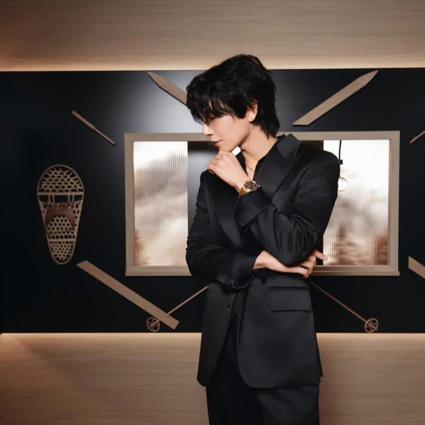 Behind-the-scenes cut of Joshua (SEVENTEEN)