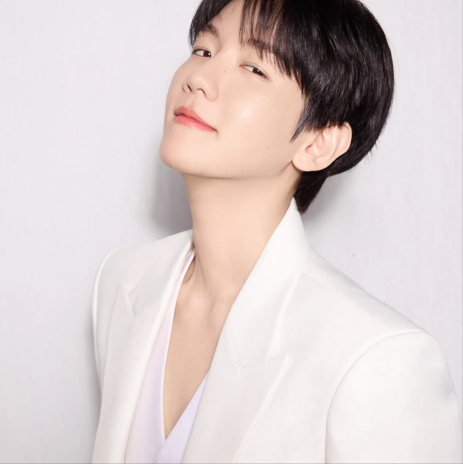 Recent activity shot of Baekhyun (EXO)