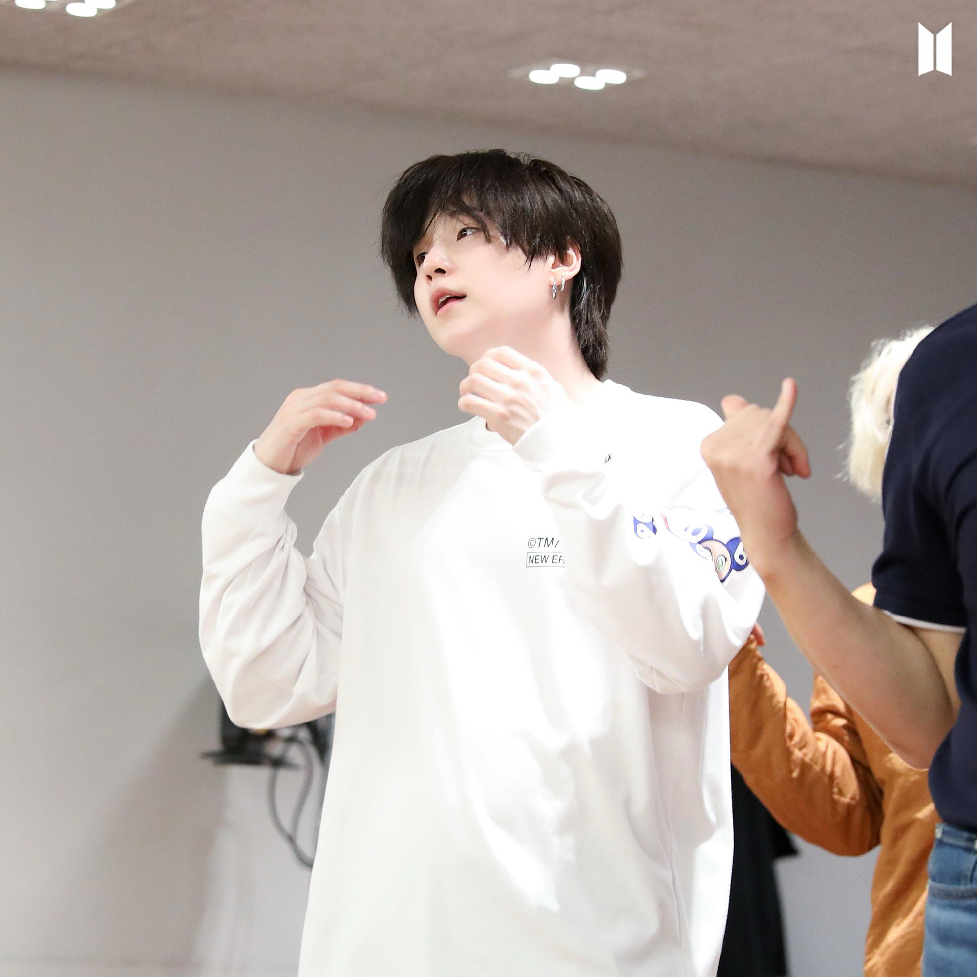 Momen yang diabadikan oleh penggemar SUGA (BTS)