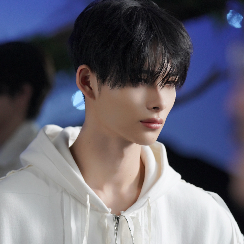 NI-KI (ENHYPEN)的最新活動照片